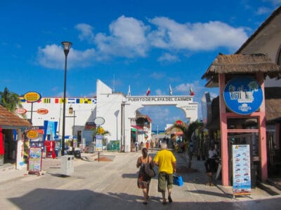 Puerto de playa del carmen